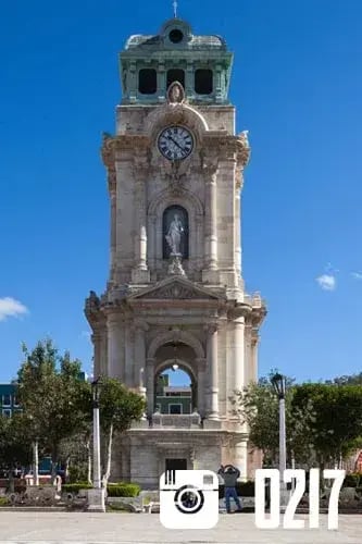 11HGORelojMonumental