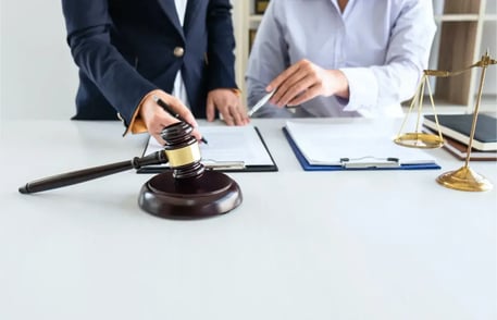 Elementos legales que debes revisar al comprar casa