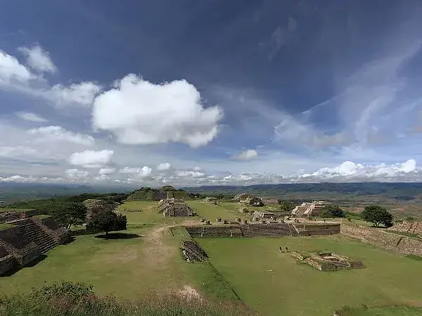 MonteAlban2